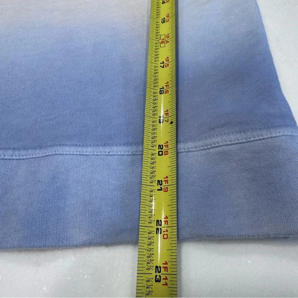 Vineyard Vines Women’s Ombré Blue Sweatshirt Size Small - Picture 4 of 8